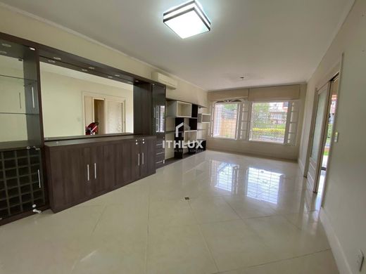 Villa - Porto Alegre, Rio Grande do Sul