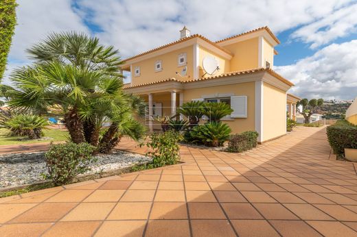 Villa Albufeira e Olhos de Água, Albufeira