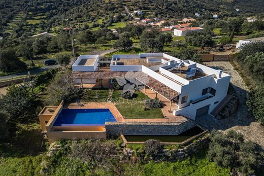 Villa Faro, Distrito de Faro