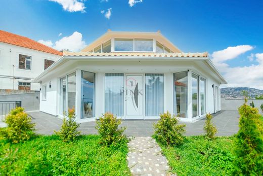 Villa in Funchal, Madeira
