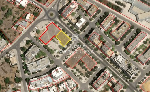 Terreno en Albufeira e Olhos de Água, Albufeira
