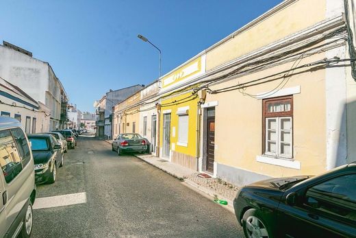 Villa à Baixa da Banheira e Vale da Amoreira, Moita