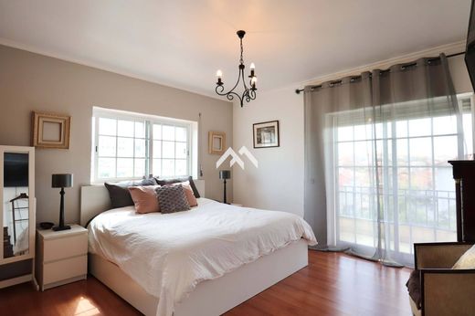 Villa a Oeiras, Lisbona