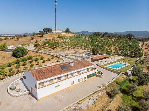 Boerderij in Redondo, Distrito de Évora
