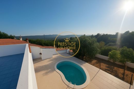 Villa Loulé, Distrito de Faro