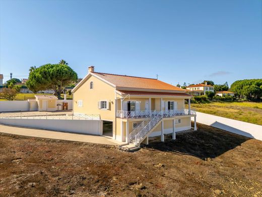 郊区住宅  Lourinhã, Distrito de Lisboa