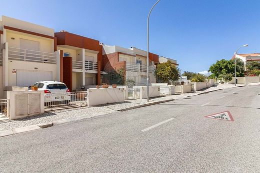 Villa in Oeiras e S.Julião da Barra, Paço de Arcos e Caxias, Oeiras