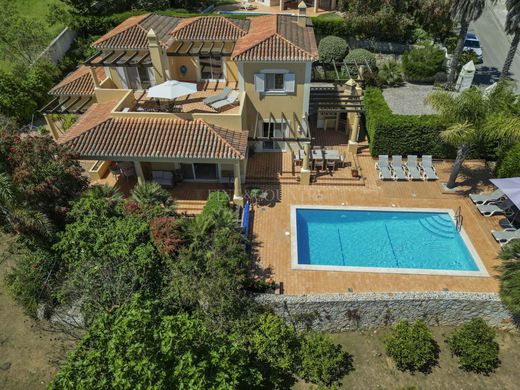 Detached House in Lagoa, Distrito de Faro