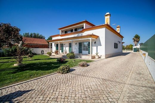 Villa - Salvaterra de Magos, Santarém