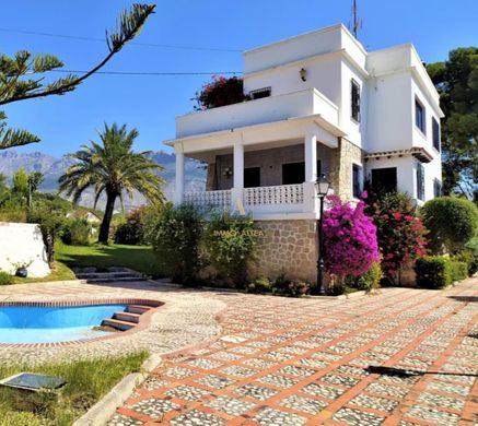 Villa in Altea, Alicante