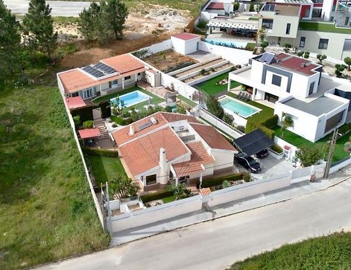 Willa w Fernao Ferro, Seixal