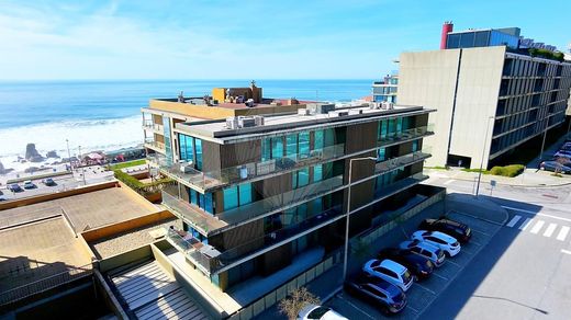 Apartment / Etagenwohnung in Canidelo, Vila Nova de Gaia