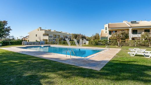 Villa in Vilamoura, Loulé