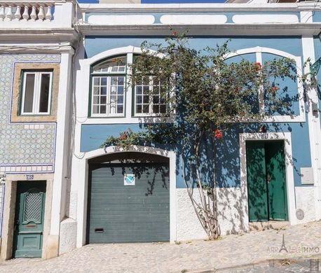 Villa in Lissabon, Lisbon