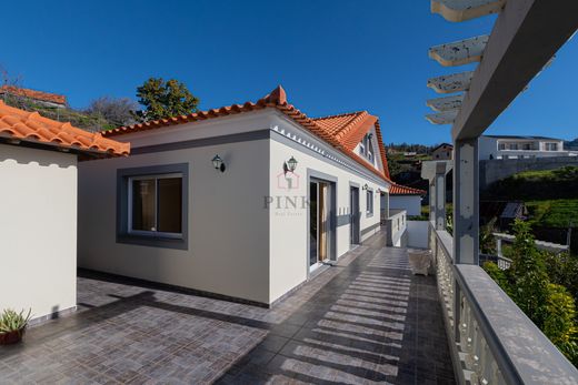 Villa a Calheta, Madeira