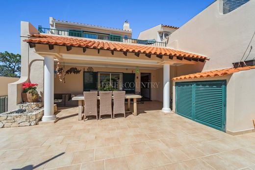 Villa in Albufeira e Olhos de Água, Albufeira