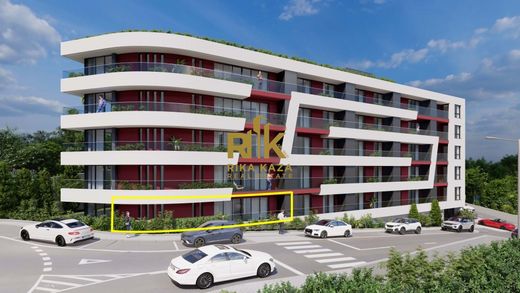 아파트 / Santa Cruz, Madeira