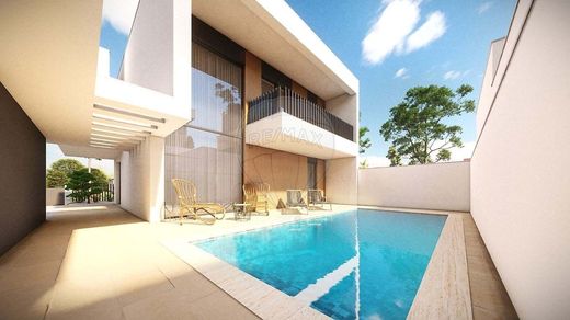 Villa in Almada, Distrito de Setúbal