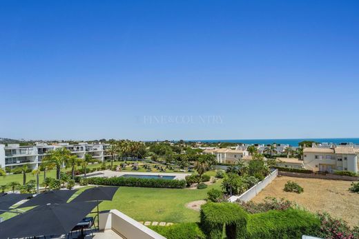 Apartment in Albufeira e Olhos de Água, Albufeira Municipality