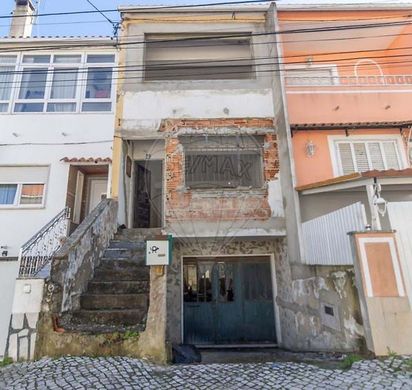 Villa in Corroios, Seixal