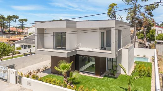 Βίλα σε Αλμάντα, Almada