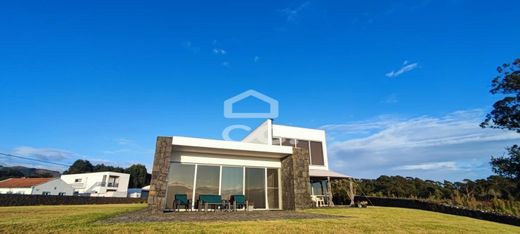 Villa in Angra do Heroísmo, Azores