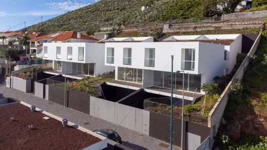 Villa in Funchal, Madeira