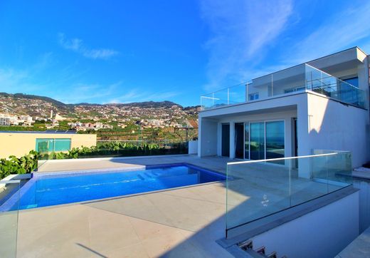 Villa in Funchal, Madeira