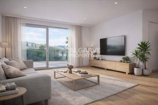 Apartment in Quarteira, Loulé