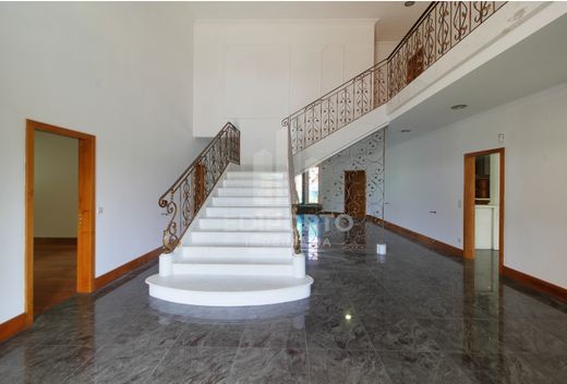 Villa in Paredes, Distrito do Porto