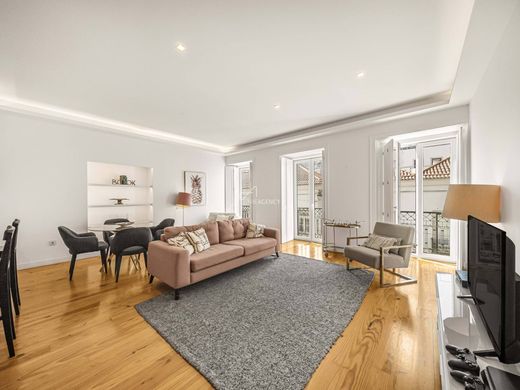 Apartment in Misericórdia, Lisbon