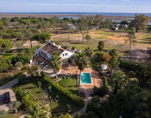 Вилла, Luz de Tavira e Santo Estêvão, Tavira