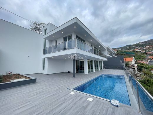 Villa en Ribeira Brava, Madeira