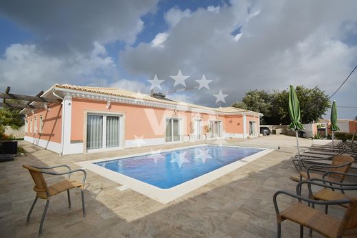 Villa a Algoz e Tunes, Silves