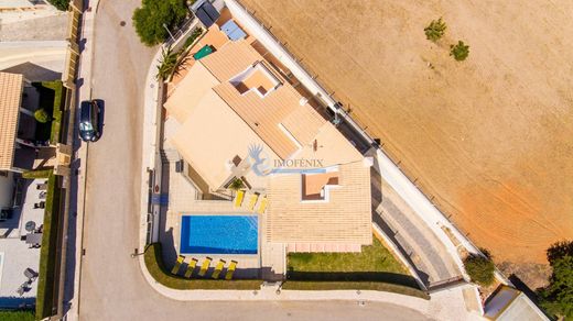 Villa - Albufeira e Olhos de Água, Albufeira