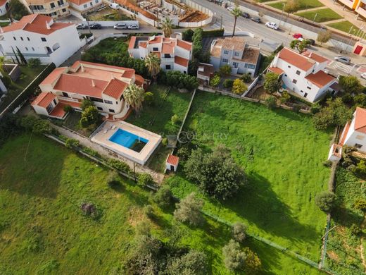 Detached House in Almancil, Loulé