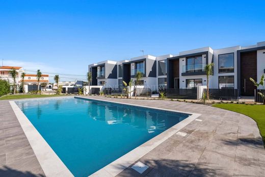 Yarɪ müstakil ev Boliqueime, Loulé