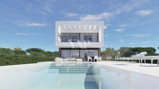 Villa in Vila Sol, Loulé