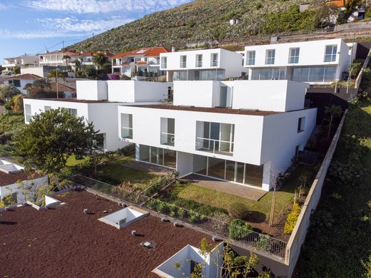 Villa in Funchal, Madeira