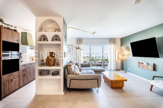 Apartment / Etagenwohnung in Praia da Rocha, Distrito de Faro
