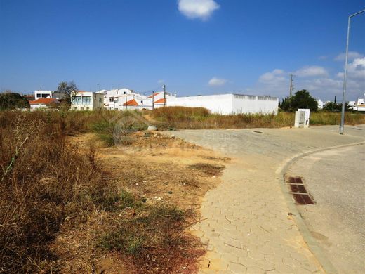 Land in Lagoa, Distrito de Faro