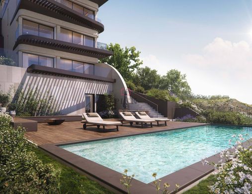 Apartment / Etagenwohnung in Funchal, Madeira