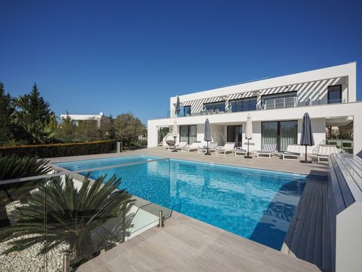 Detached House in Lagoa e Carvoeiro, Lagoa