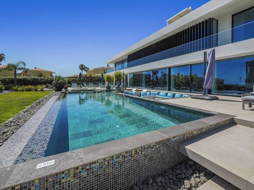 Casa Independente - Porches, Lagoa