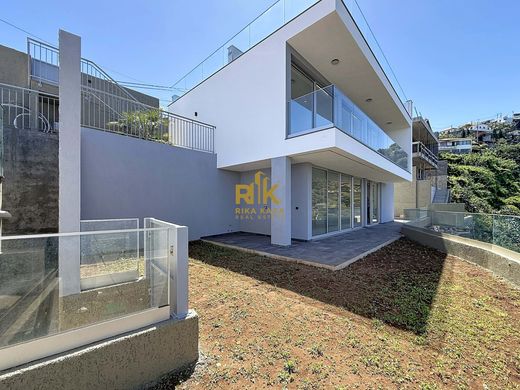 Villa in Santa Cruz, Madeira