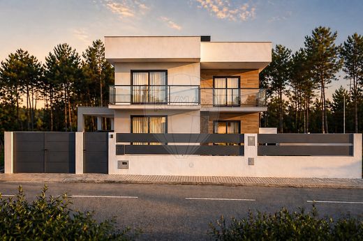 Villa in Fernao Ferro, Seixal