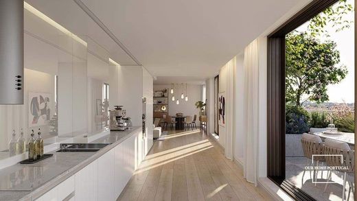 Apartment in Alvalade, Lisbon