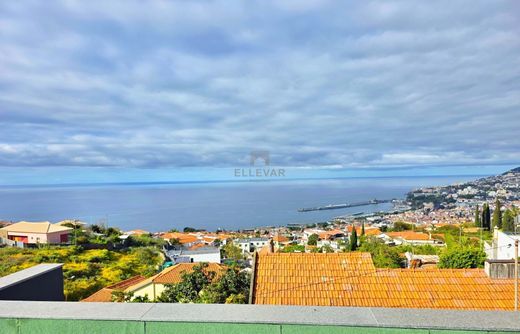 Villa in Funchal, Madeira
