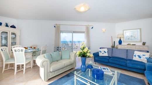 Apartment in Quarteira, Loulé