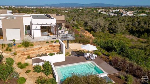 Villa Lagoa, Distrito de Faro